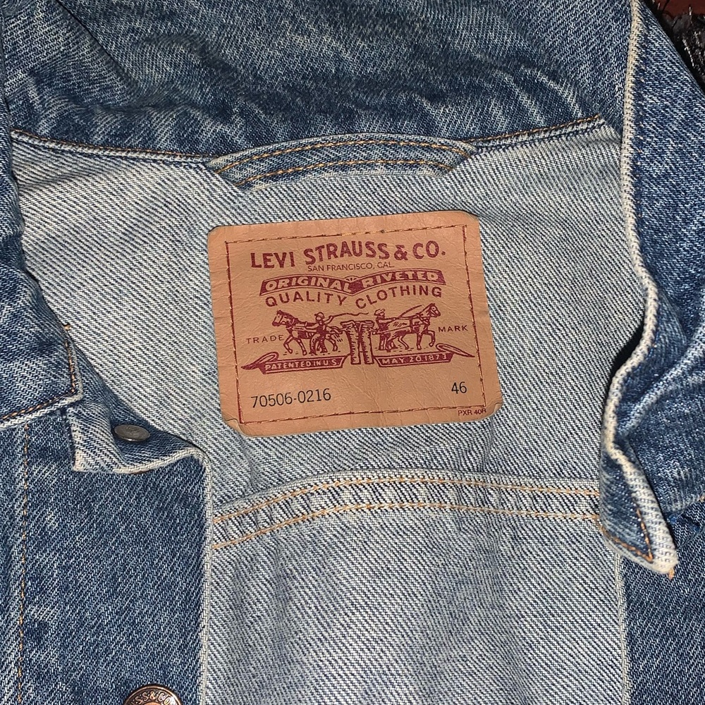 Vintage levi’s jean jacket